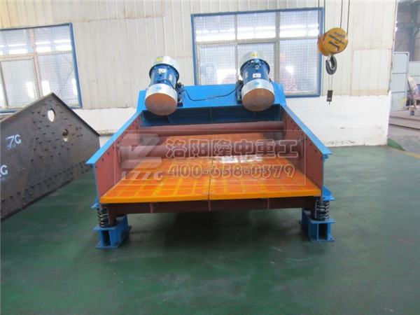 *煤脫水振動(dòng)篩